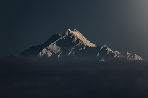 石榴砂在江苏有没有矿山？